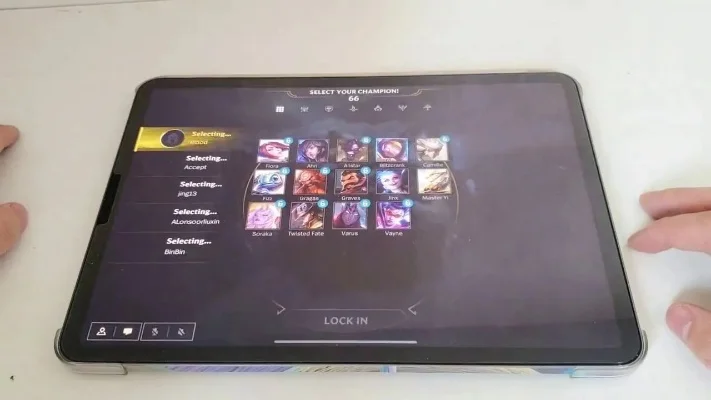 2025年《英雄联盟》平板选购攻略：Android／iPad／Windows平板推荐