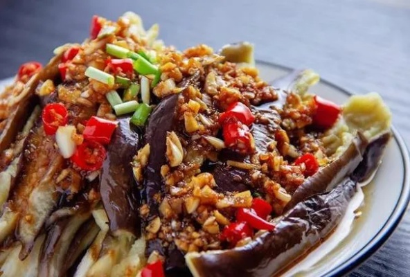 蒜泥拌茄子是什么地方的菜-蒜泥拌茄子，风味独特
